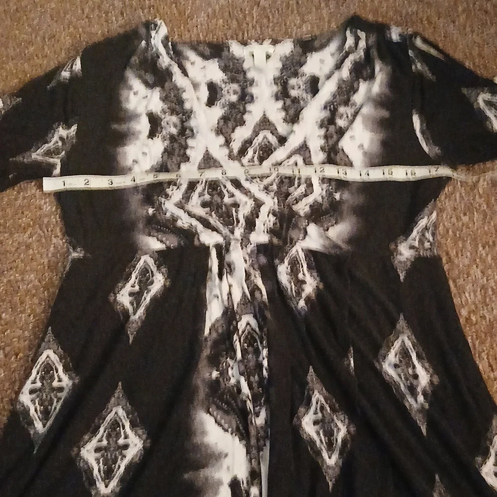 Soma womens black and white abstract pattern wrap midi dress size large - Picture 9 of 12